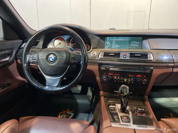 بي ام دبليو 750 Li 2012 عداد 169 الف كم 10