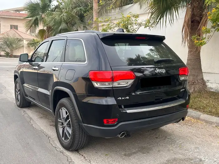 جيب جراند شيروكي 2019 فل ليمتيد بانوراما V6 دبل نضيف مصين 5