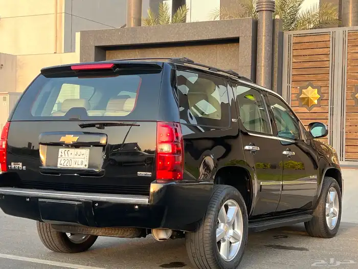 شيفروليه تاهو LTZ 2012 فل كامل دبل بدي وكاله موتر نظيف جدا 12