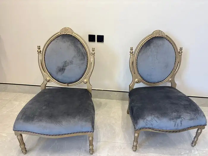 كنب مع طاولات 3