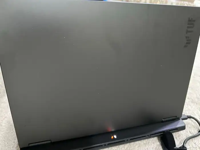 لابتوب اللعاب اخو الجديد 3