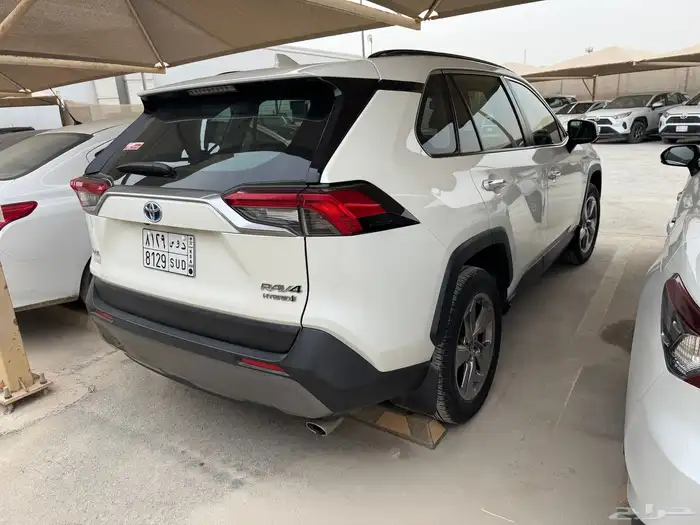 RAV4 2021 Hybrid full option Ltd 1