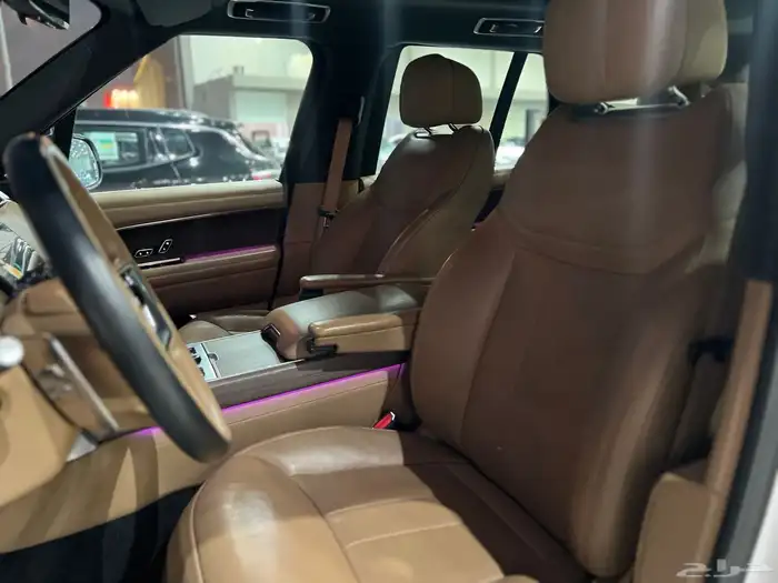 رنج روفر فوج موديل 2023 13