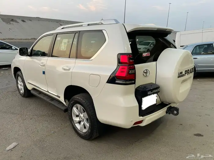 برادو 2021 فل كامل 6سلندر فتحة سعودي 4