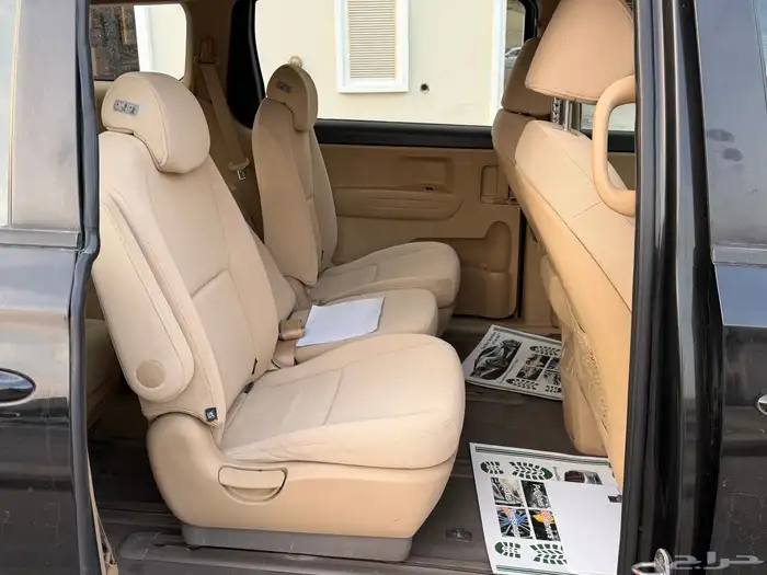 كيا كرنفال 2016 للبيع 11 راكب 16