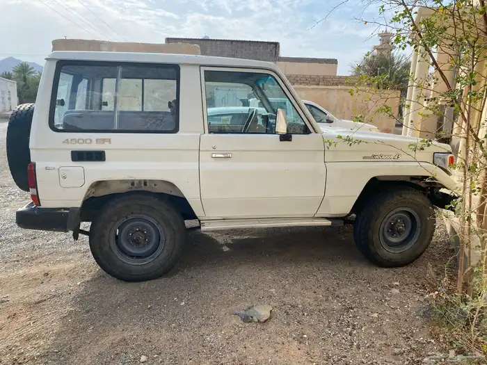 جيب ربع مديل 98 1