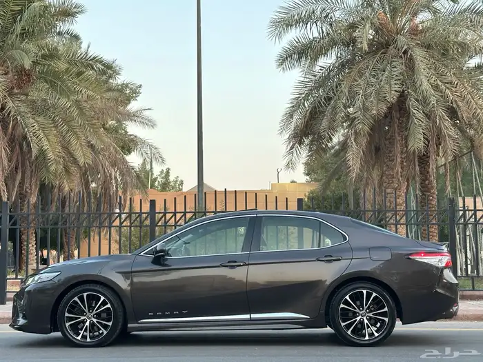 تويوتا كامري SE موديل 2019 سعودي فل كامل 6