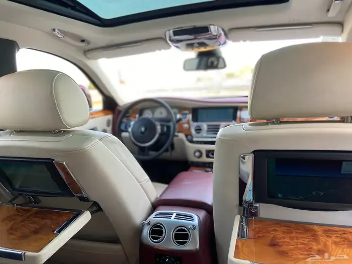 رولزرويس قوست 2011 2