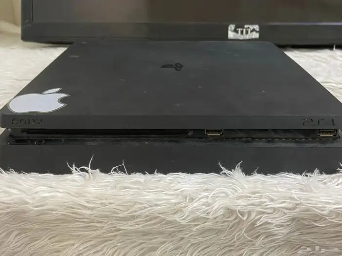 سوني استعمال 1سنه مع كل احتياجاته 1