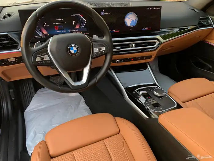 بي ام دبليو 2024 320i 32