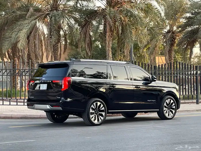 فورد اكسبديشن بلاتينيوم 2025 فل كامل بحالة الوكاله 28