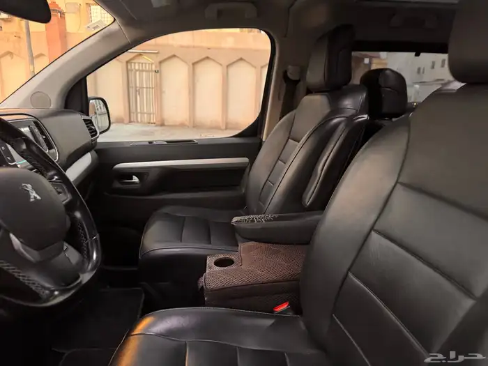 بيجو ترافلر فل كامل ركاب 2019 ديزل 9