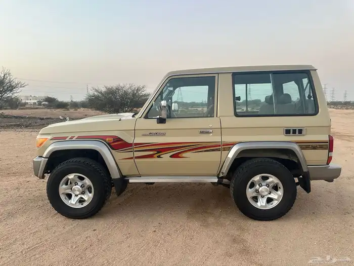 جيب ربع 2012 مخزن ماشي 66 الف فقط 7