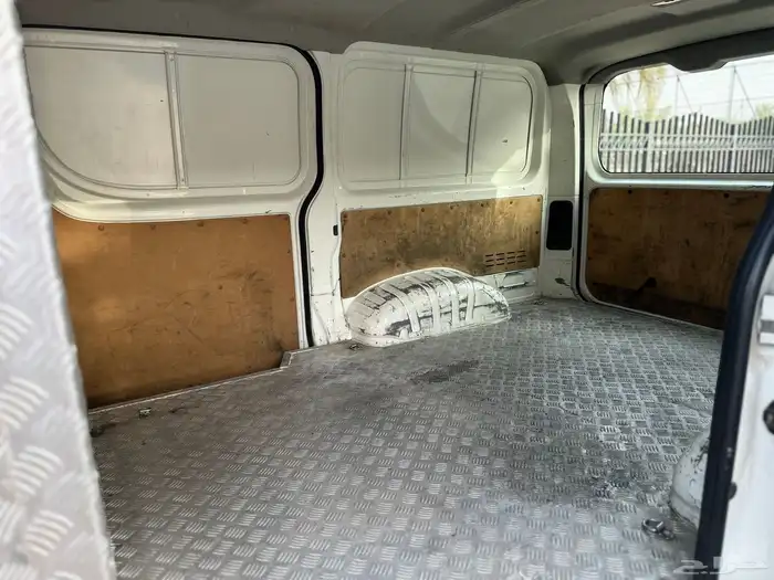 تويوتا باص بضاعه موديل 2019 سعودي قير عادي ديزل 14