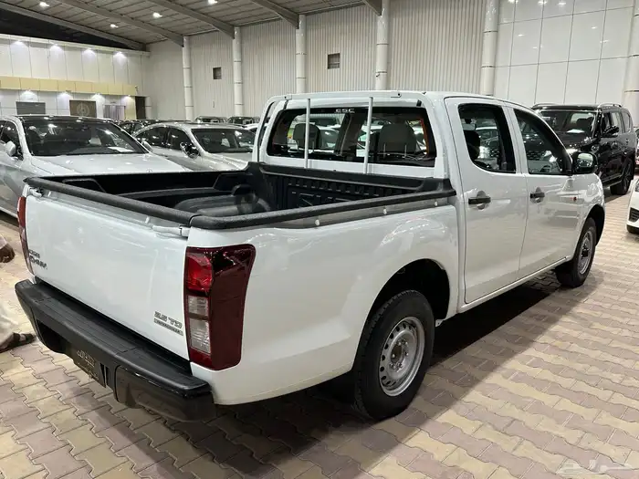 ايسوزو ديماكس موديل 2022 ديزل 21