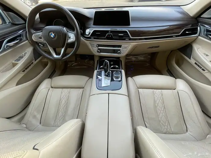 بي ام دبليو-2016-Li750-فل كامل- مواصفات خاصة- الناغي 19