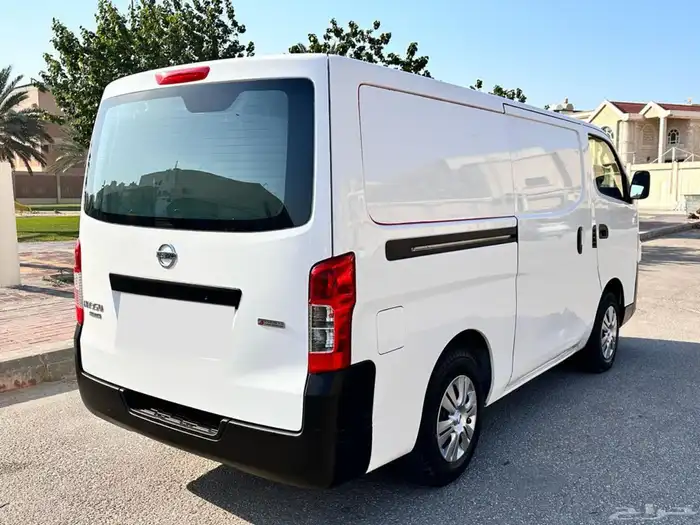 نيسان اورفان 2021 جير عادي ديزل بضاعه نضيف 3