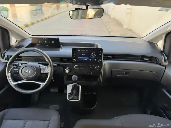 هونداي ستاريا موديل 2022 السعر 57000 الف 10