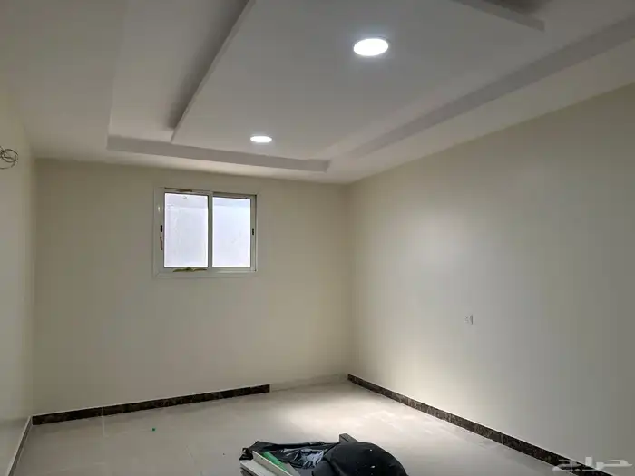 شقه للايجار حي لبن 5 غرف شهري 9