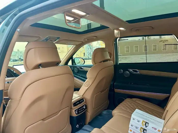 للبيع جينيسس GV80 شبه اصفار مخزن بحالة الوكالة 37