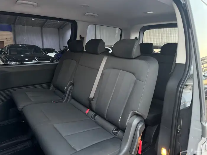 هيونداي ستاريا 2023 عداد 5 الاف 6