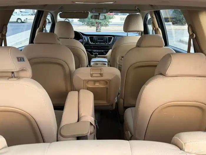 كيا كرنفال 2016 للبيع 11 راكب 15