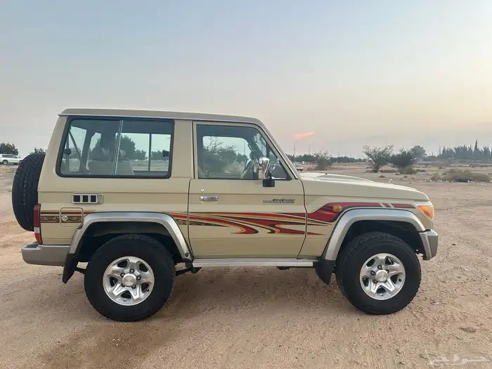 جيب ربع 2012 مخزن ماشي 66 الف فقط 3