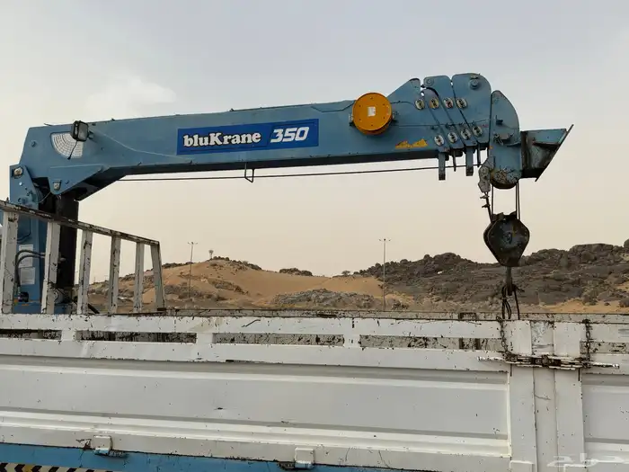 للبيع رافعه بوم تراك ايسوزو مخزنه شبه جديده 8