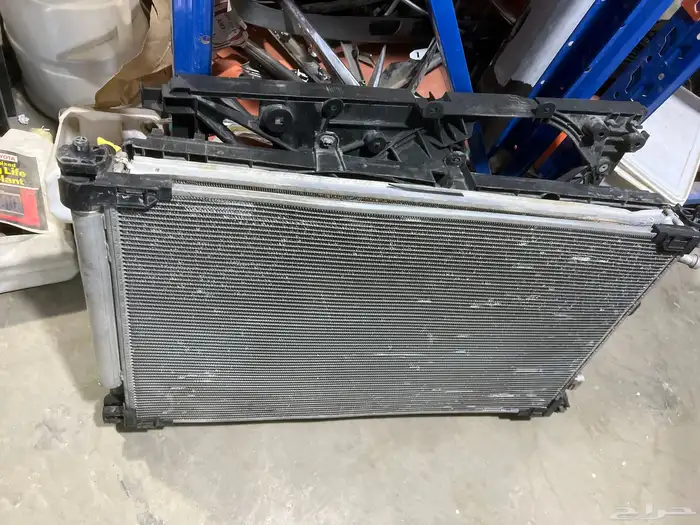 بطانات كامري من 2018 _2024 وكاله بطانه تحت الصدام 5