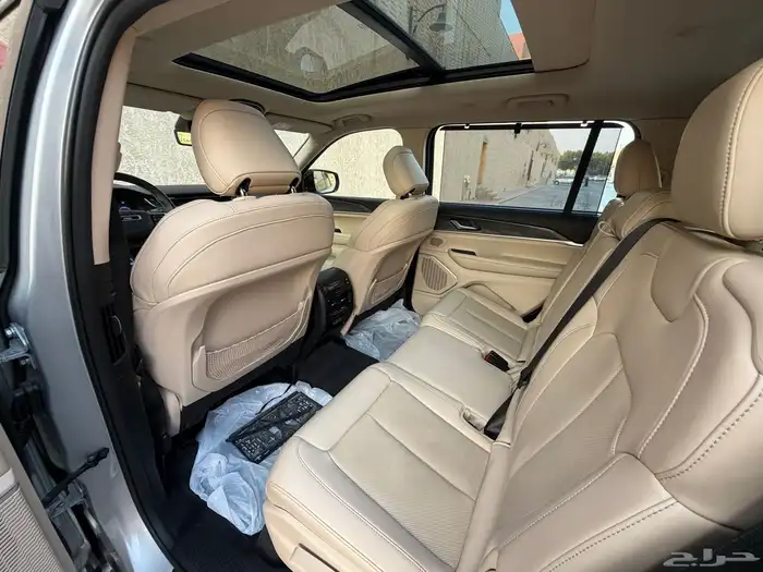 جيب شيروكي موديل 2022 ليمتد 31