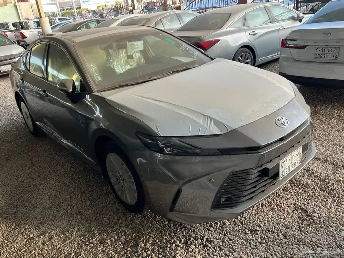 كامري LE تيتانيوم 2025 ب119الف 1