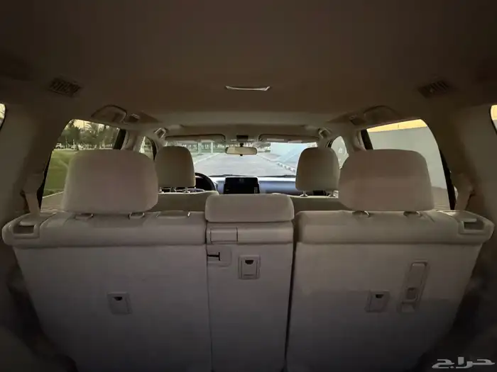 برادو 2023 فل كامل للبيع ممشا قليل 32