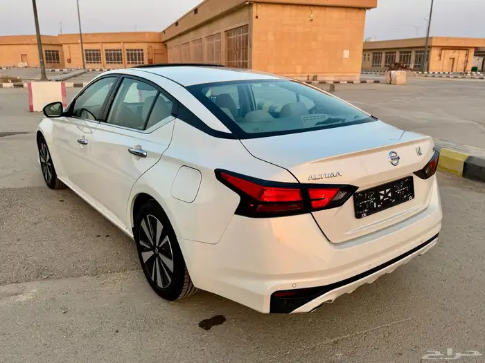 نيسان التيما 2021 SV خليجي بحالة الوكالة 12