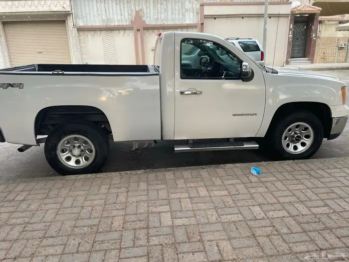 للبيع جمس 2011 0