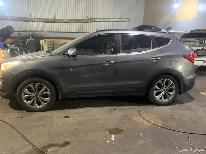 للبيع هيونداي سنتافي2015 13