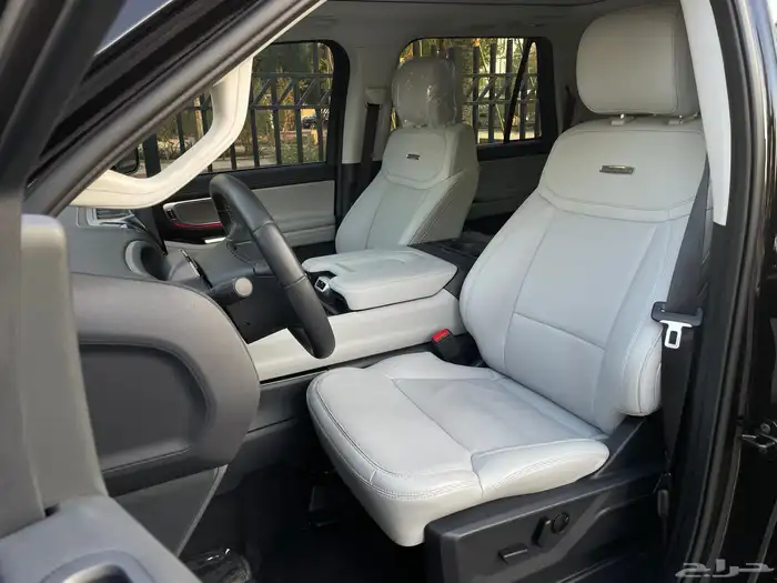 فورد اكسبديشن بلاتينيوم 2025 فل كامل بحالة الوكاله 14