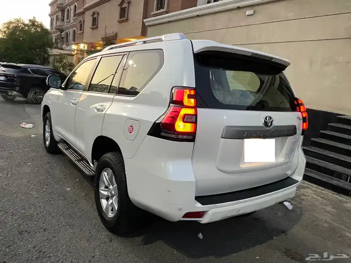 برادو 8 1 0 2 TX-L وارد عبداللطيف جميل 13