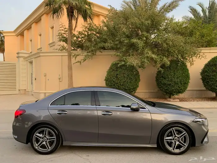 مرسيدس A200 موديل 2025 بحالة الوكاله ممشى 10 الاف 5