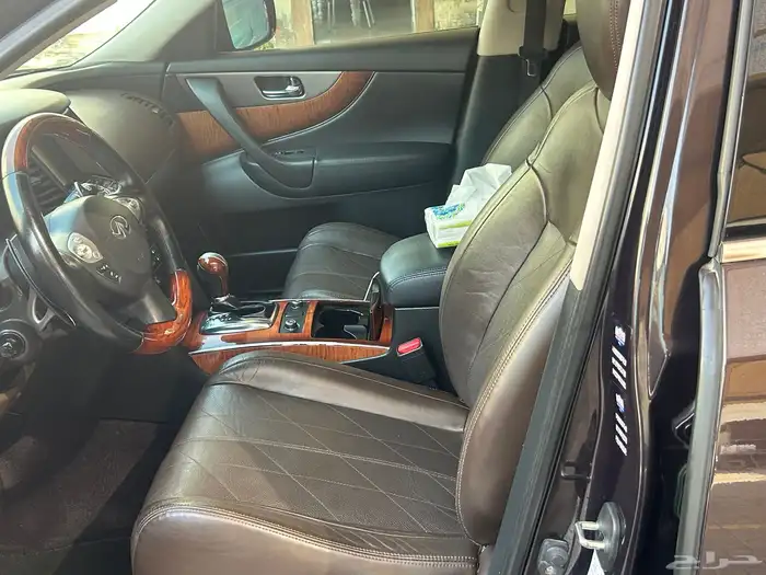 2016 انفينتي qx70 نظيفه جدا  جدا  وبودي بلد 8