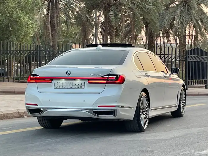 بي ام دبليو Li 730 2021 فل كامل نظيف جدا بحال الوكاله 32