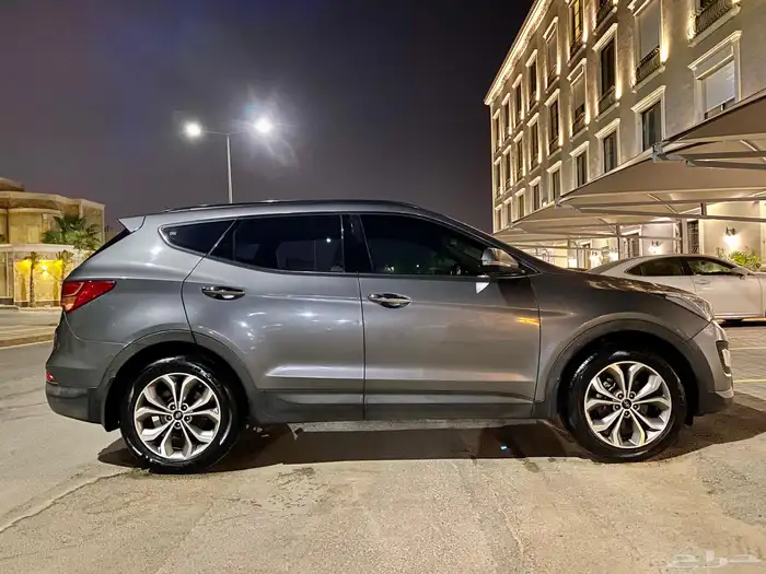 للبيع سنتافي 2015 نظيفة على الشرط 1