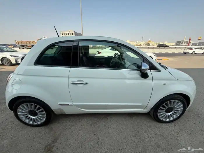 للبيع فيات C500 موديل 2013 مخزنة 2