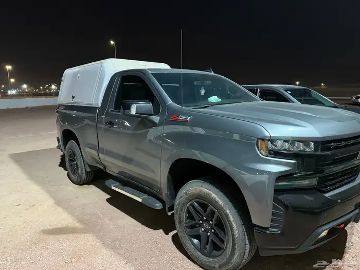 شد   طبق   الاختيار   على سيلفارادو 2021 غمارة 4