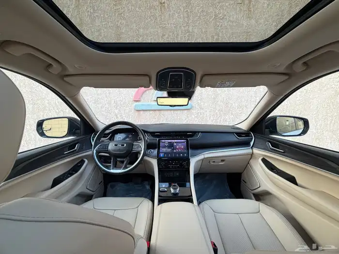 جيب شيروكي موديل 2022 ليمتد 36