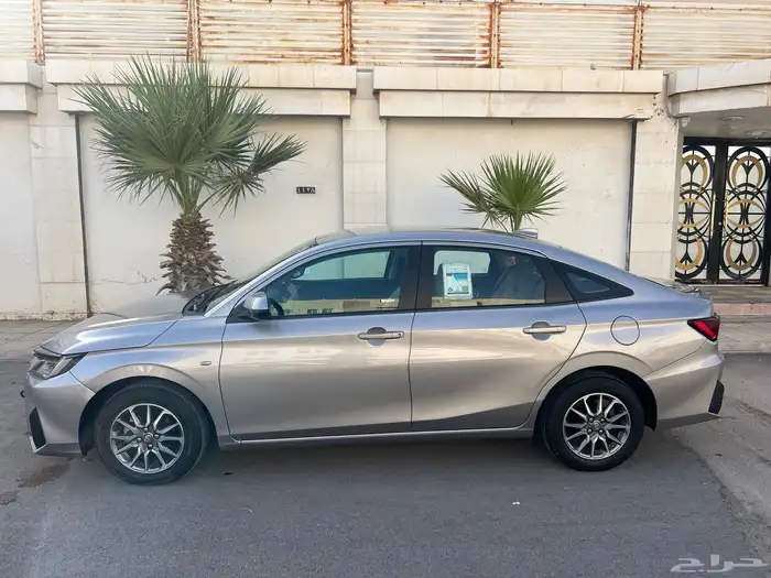 تويوتا ياريس 2023 1