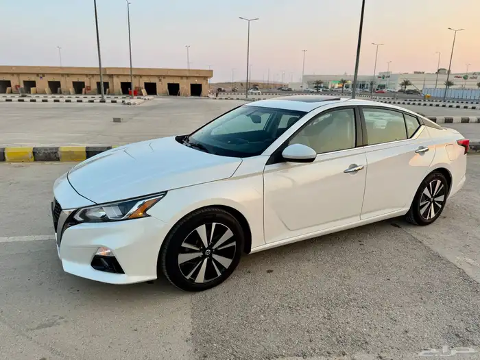 نيسان التيما 2021 SV خليجي بحالة الوكالة 10