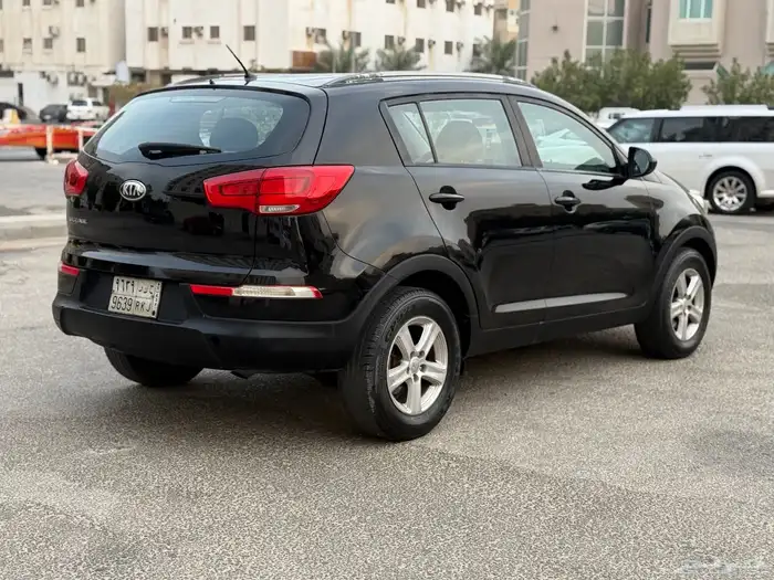 كيا سبورتاج 2015 نضيف جدا 7