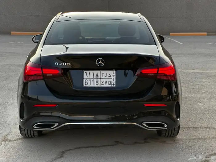 مرسيدس A200 فل كامل العداد 42 الف فقط 2023(شبه الجديد ) 4