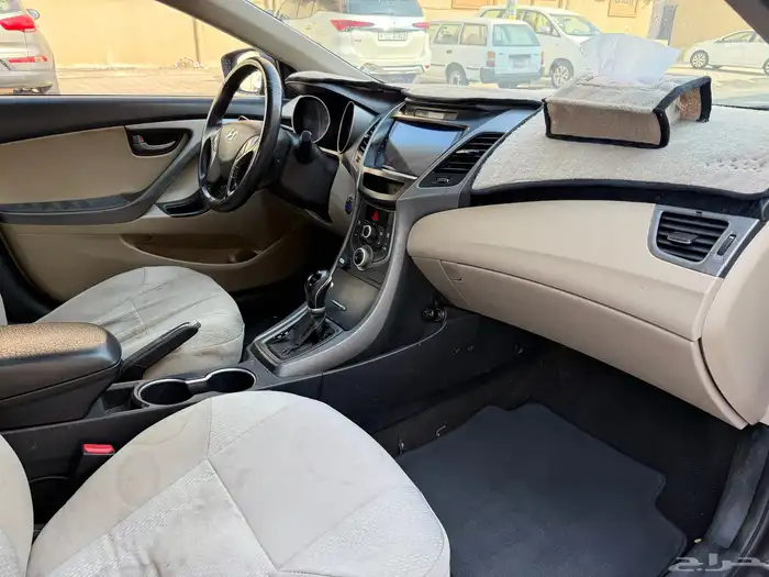 2016 هيونداي النترا نظيفة جدا مفحوصة ومجددة 12