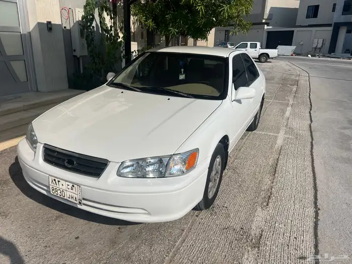 للبيع كامري 2000 امريكي 6